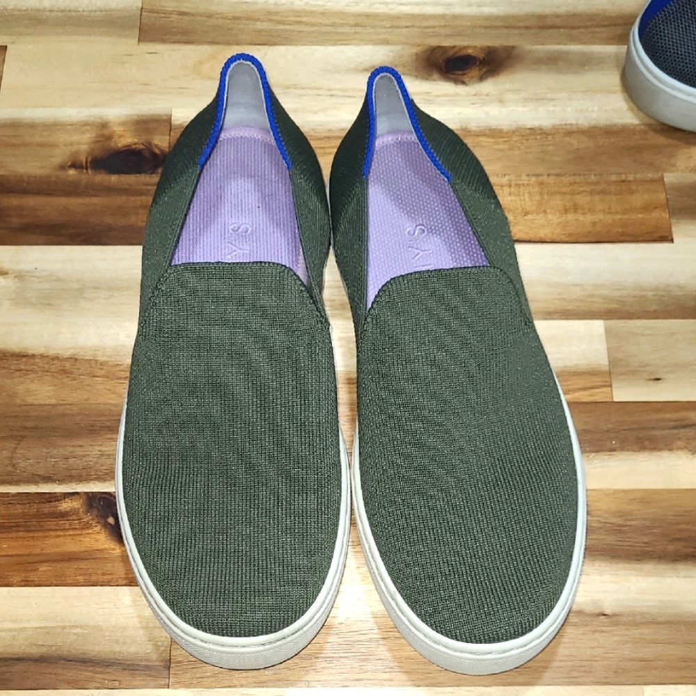 Rothy's Slip On Sneaker Army Green 7.5 Excellent Condition